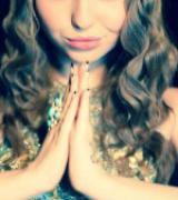 SAMMI HANRATTY Twitter Instagram and Personal Photos – January 2014 Collection