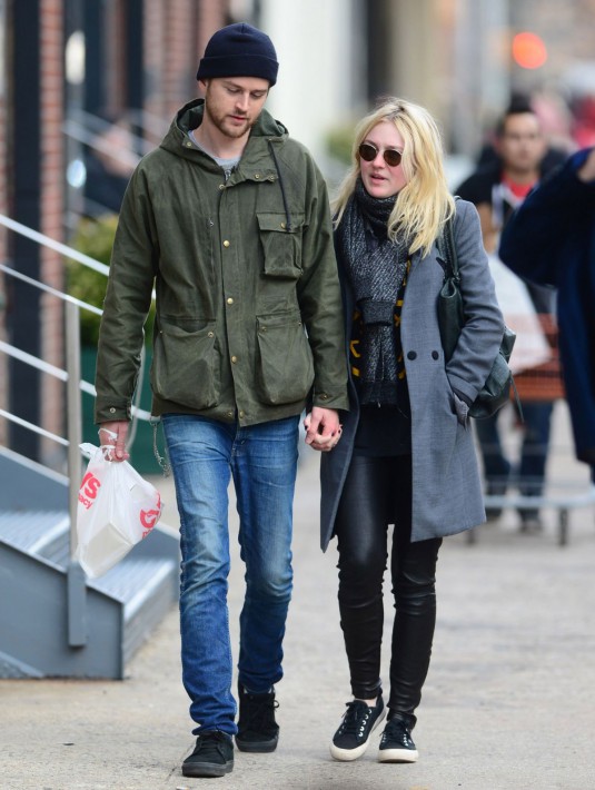 DAKOTA FANNING Out and About in New York