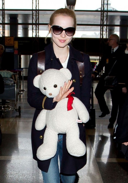 DOVE CAMERON at LAX Airport