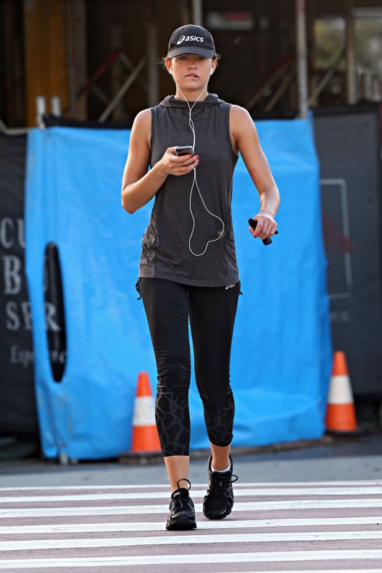 JESINTA CAMPBELL in Leggings Out at Bondi Beach in Sydney