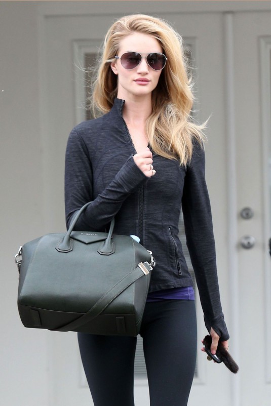 ROSIE HUNTINGTON-WHITELEY Leaves a Gym in Los Angeles