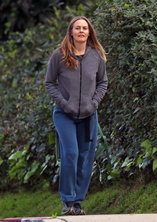 ALICIA SILVERSTONE Walks in the Hollywood Hills