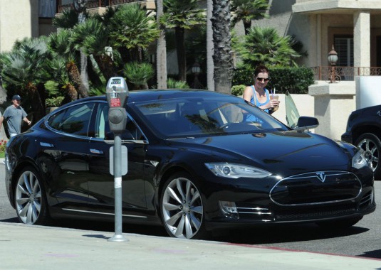 ALYSON HANNIGAN and Her Tesla Electric Car in Santa Monica, February 2014