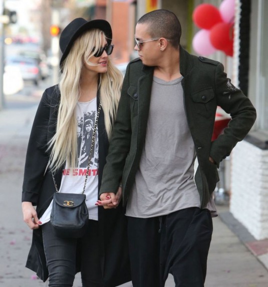 ASHLEE SIMPSON and Evan Ross Out and About in Sherman Oaks