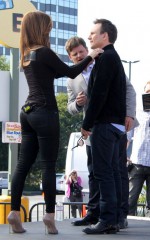 MARIA MENOUNOS & MICHELLE DOCKERY on the Set Of Extra In Universal City