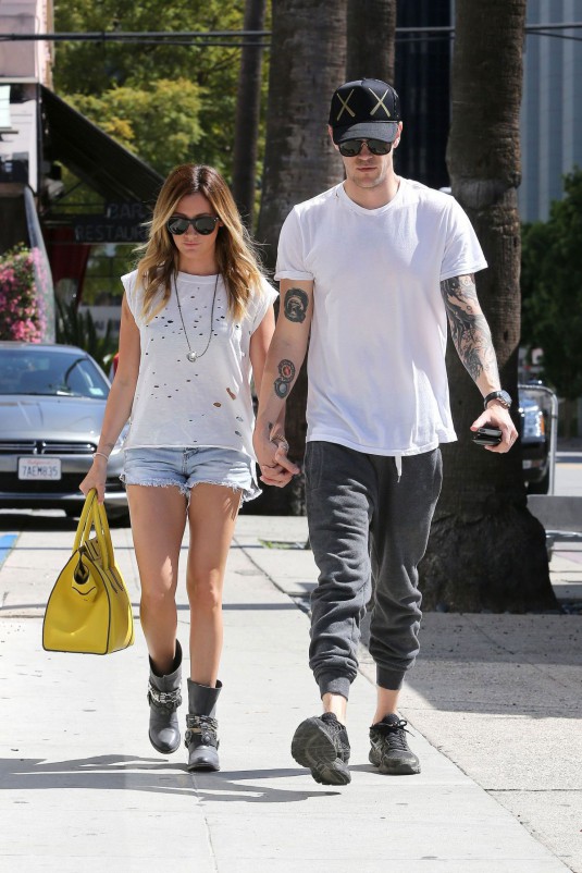 ASHLEY TISDALE and Christopher French shopping on Robertson Boulevard