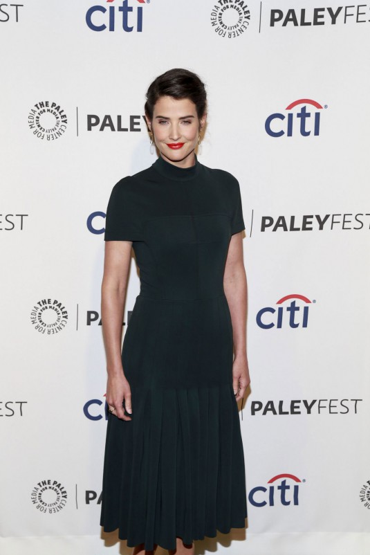 COBIE SMULDERS "How I Met Your Mother" Farewell held at Dolby Theatre in Hollywood