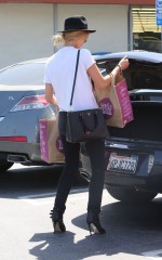 DELTA GODREM Shopping at Whole Foods in LA