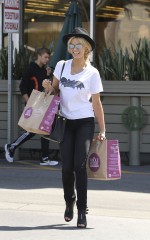 DELTA GODREM Shopping at Whole Foods in LA